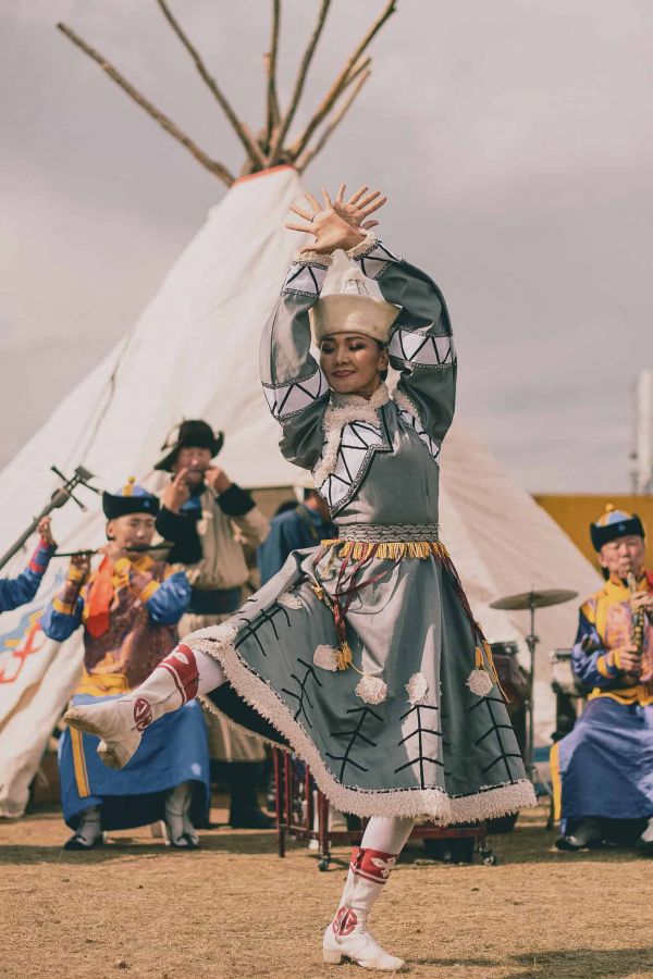 Mongolian Traditional Dance